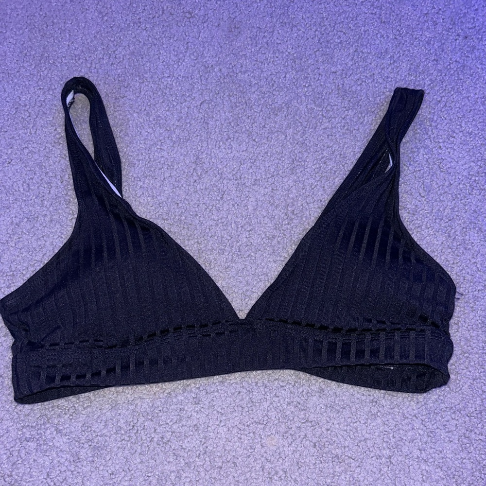 black ribbed bikini top